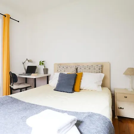 Palette 3br With Terrace And Patio Lisbon